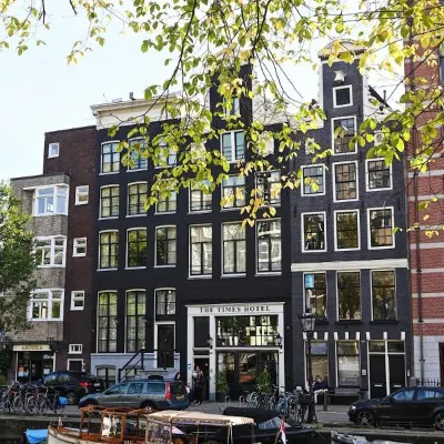 The Times Hotel Hoteles cerca de Teatro De Rode Hoed