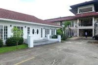 Royal Princess City Lamphun Hotel Hotels near Phra Nang Chamathewi Monument