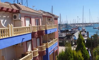 Apartamentos Marina Internacional