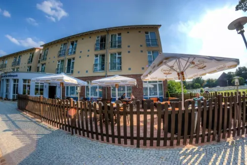 Hotel & Restaurant am Schlosspark - ที่มีสระว่ายน้ำ