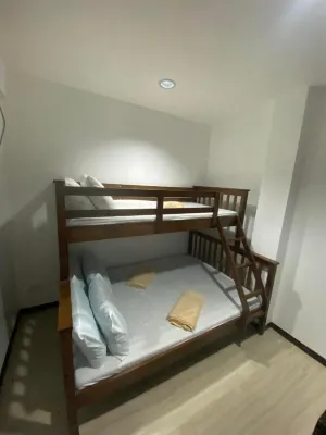 Ma Lourdes Inn- Washington Street Hotels near El-Viajero Floating Cottage