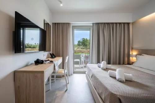 Mythos Suites Hotel Отели в г. Pserimos