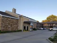 Motel 6 Ada OK