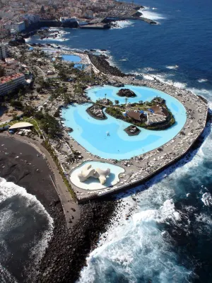 Apartamentos Bahia Playa - Airport Shuttle