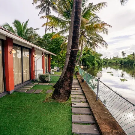 Kayaloram Retreat by NexGo Spaces, Alleppey