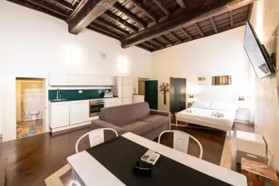Magenta Collection Crociferi 2 Hotels near Via dei Crociferi