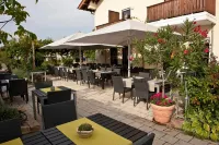 Weingut Sandwiese Winzerhotel - breakfast