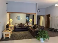 Northern Lights Inn Hotels in Lake