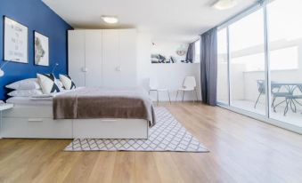 Ben Yehuda Rooftop Apartments