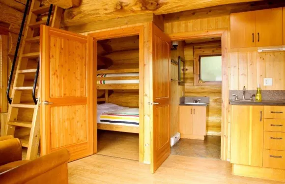 波爾陶灣奧運出傳奇小屋旅館