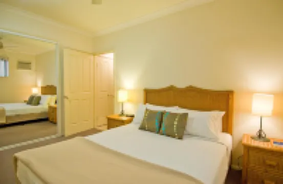 Central Plaza Apartments