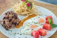 Aaki Hotel - breakfast
