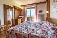 Albergo Bucaneve Hôtels à : Romeno
