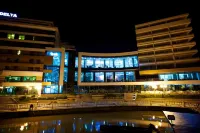 デルタ 4 のホテル