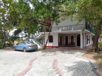 Man Guest Polonnaruwa Hotels near Polonnaruwa Ancient City