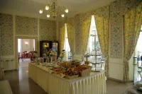 Continental Parkhotel - breakfast