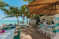 Green Coast Beach Hotel Hotels in El Cortecito