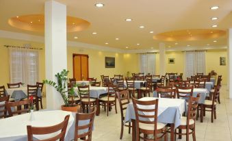 Eri Hotel