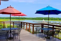 Surry Seafood Company Hotels in Surry