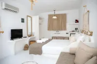 Sea Nymphs Suites