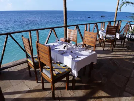 Double A Nungwi Beach Hotel