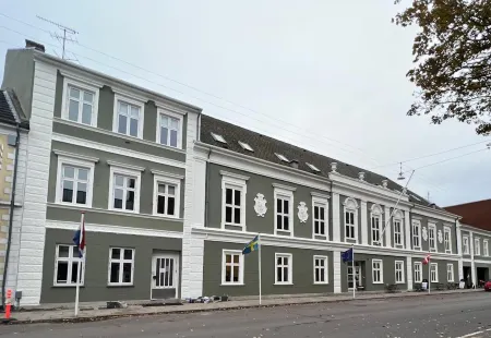 Hotel Harmonien Отели в г. Horslunde