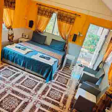 Ban Elephant Blanc Bungalow Rooms