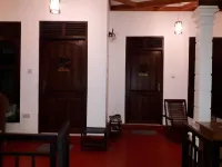 Sigiri Hibiscus Villa Hotels in Sigiriya