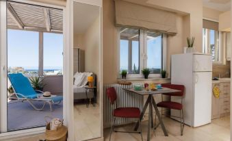Jolly Suites
