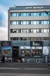 Hotel Merkur - West Station