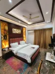 JJK Rukmani Vilas Hotel & Banquet 무자파버 호텔