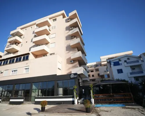 Enles Hotel Hotels in Durres