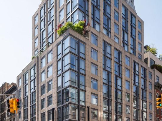 Smyth Tribeca