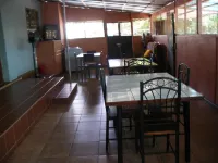 Gloria's Bed and Breakfast - parking