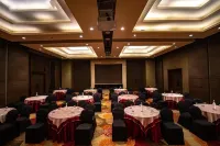 Pride Elite, Phaltan - Breakfast