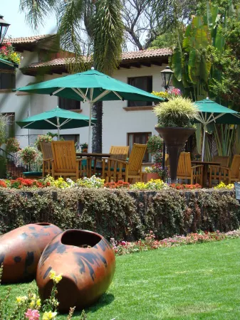 Mansion del Cupatitzio