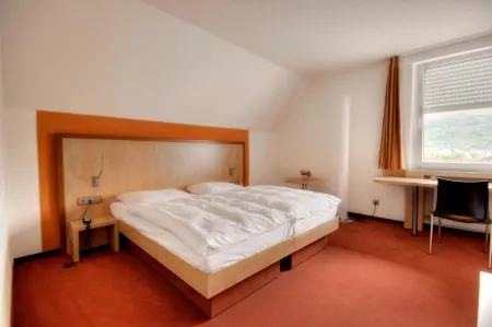 Landgasthof Hirsch Отели в г. Ремсхальден