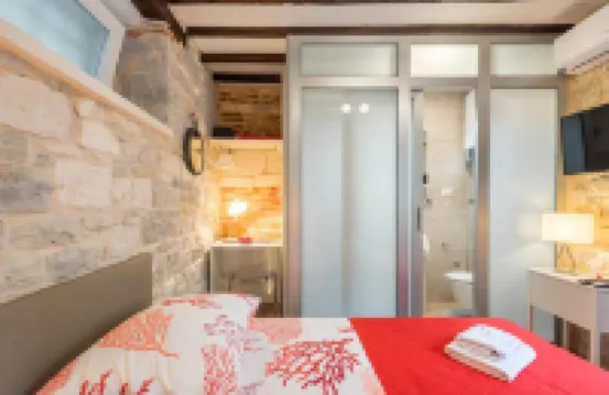 Apartments & Rooms Dujam