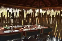 Quatermain's 1920's Safari Camp – Amakhala Game Reserve Hotels in Paterson