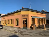 Penzion Ronox - Homestays
