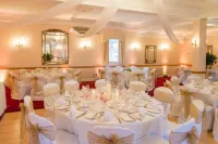 Glen-Yr-Afon House Hotel Hotels in Pontypool