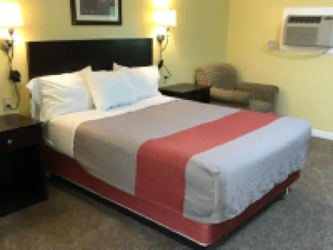 Rosewood Motel Hotels in Wareham