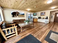 Beartooth Hideaway Inn & Cabins Hotels in Red Lodge