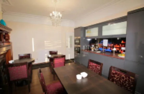 더 테니슨 링컨