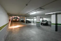 Hotel Castro Real - parking