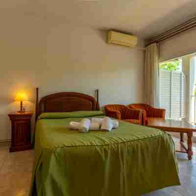 Apartamentos Sunway Tara Rooms