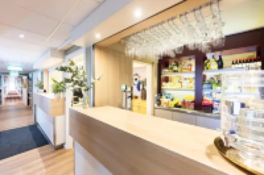 グッド モーニング エーレブルー