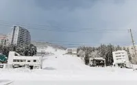 YUZAWA Snow Inn-Ski IN Ski OUT
