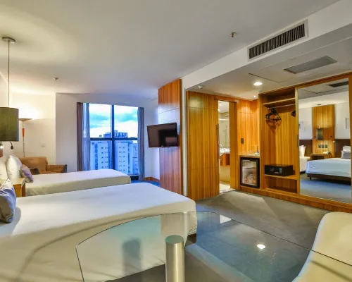Oft Alfre Hotels - Goiânia Hotels near Buritis Park