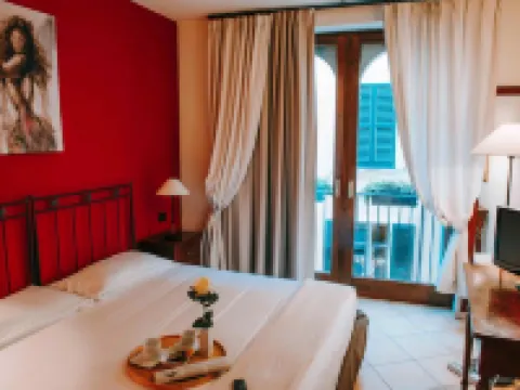 Hotel la Contrada Hotel a Intra